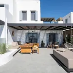 Kk Mykonos Village شقة فندقية 3*