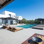 Kk Mykonos Village شقة فندقية أنو ميرا