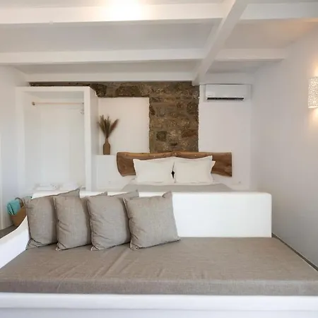 Kk Mykonos Village *